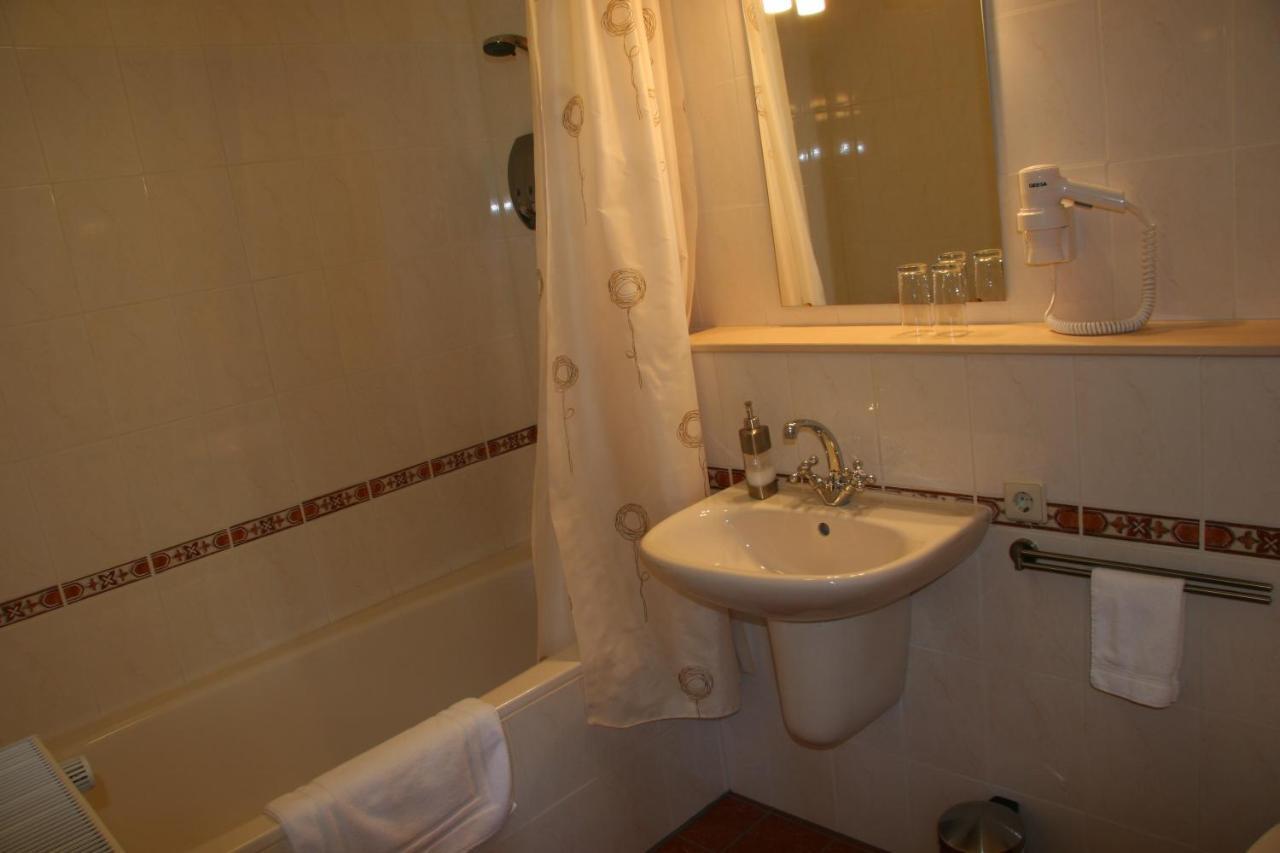 Bed & Breakfast Pax Tibi Reeuwijk Esterno foto